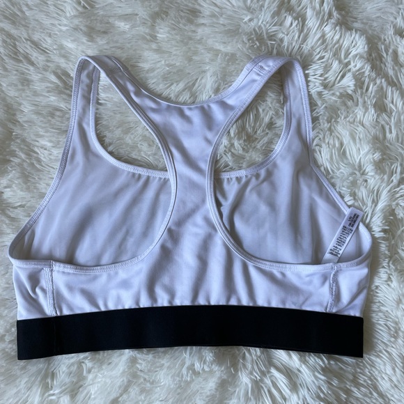 Victoria’s Secret VS Sports Bra - Picture 2 of 2